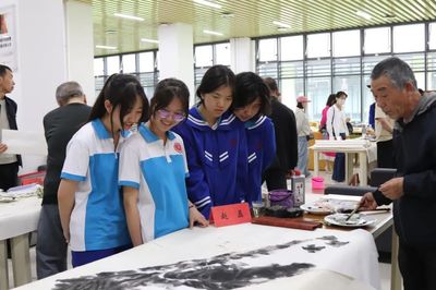 文化館服務宣傳周 | 平涼一中書畫筆會 館校攜手，繪出校園文化新風景